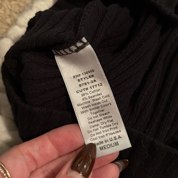 Black Ribbed Cotton Playsuit - Picture 5 of 5